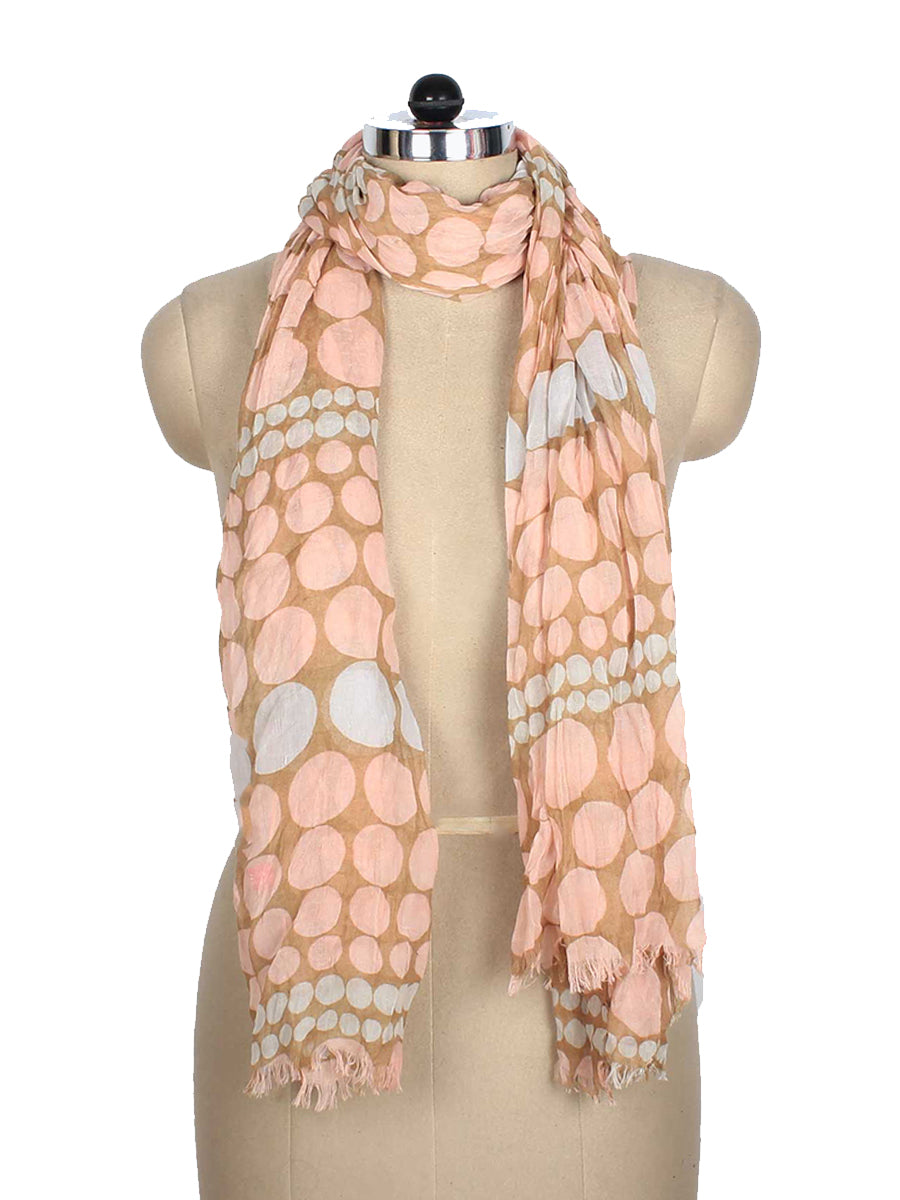 Classic Charm: Printed Scarf with Timeless Design