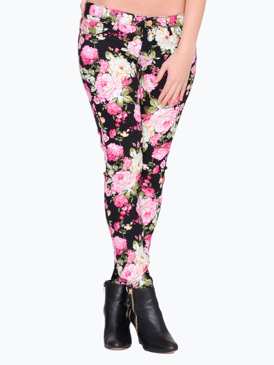 Garden of Style: Fashionable Floral Printed Pants