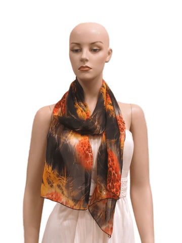 Animal Kingdom: Printed Scarf with Wildlife motifs