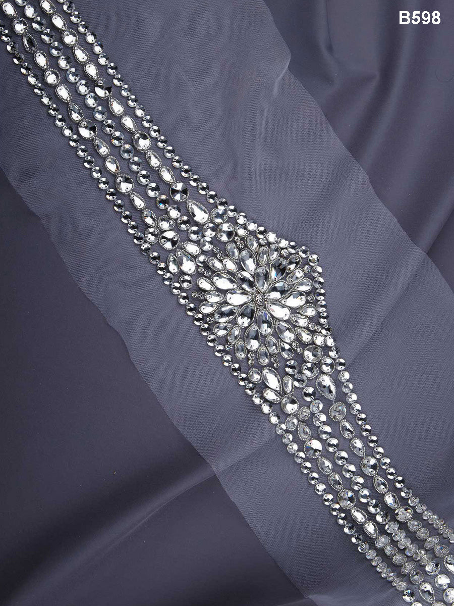 Dazzling Jewels: Artfully Hand Beaded Belt with Mesmerizing Rhinestones, a Must-Have for Red Carpet-Worthy Glamour