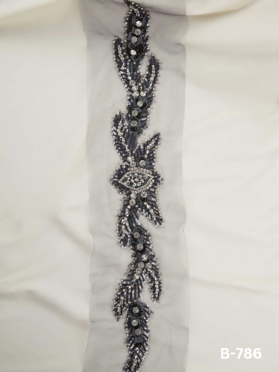 Breathtakingly Beautiful Hand-Beaded Belt with Intricate Indian Paisley Motifs and Sparkling Rhinestones