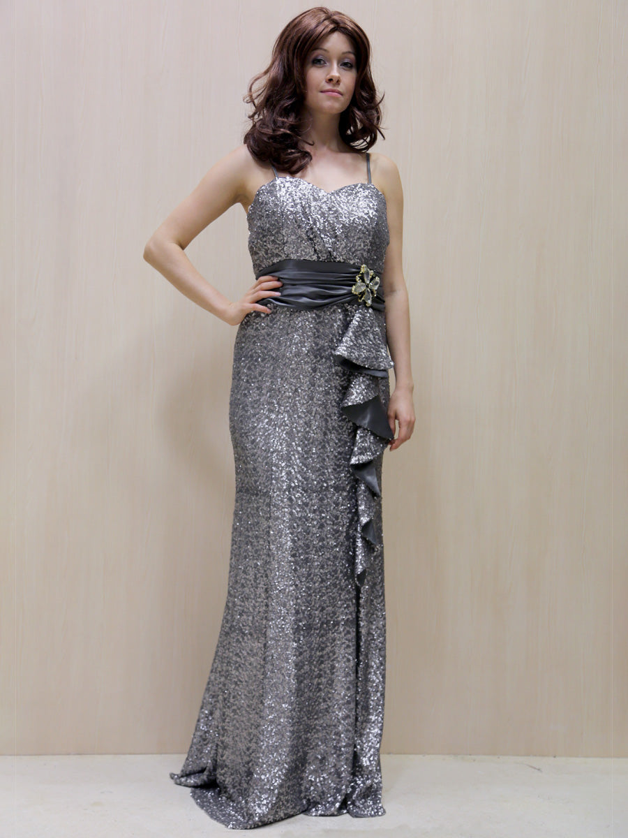 Sparkling Stardust: Glamorous Sequin Gown for a Dazzling and Showstopping Look